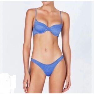 TRIANGL ROMY - CHEEKY 👙
MARINA SPARKLE SET + BAG SMALL